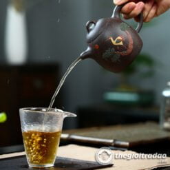 Ấm Tử Sa Tần Quyền Tùng Hạc Hắc Kim Sa 300ml 8 Am tu sa tan quyen tien hac-1014106016