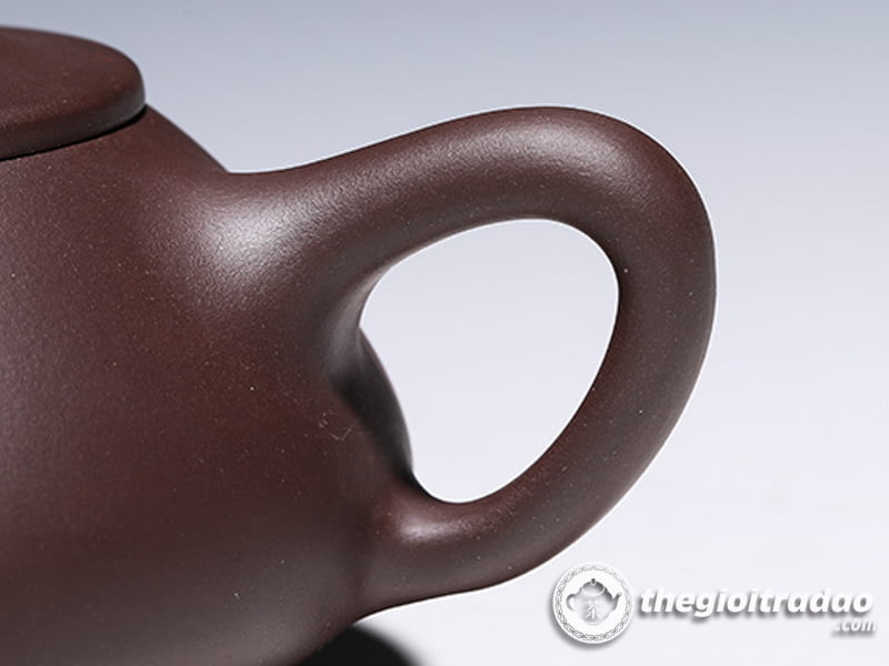 Ấm Tử Sa Thạch Biều Cảnh Chu Lão Tử Nê 250ml 15 am tu sa thach bieu lao tu ne-