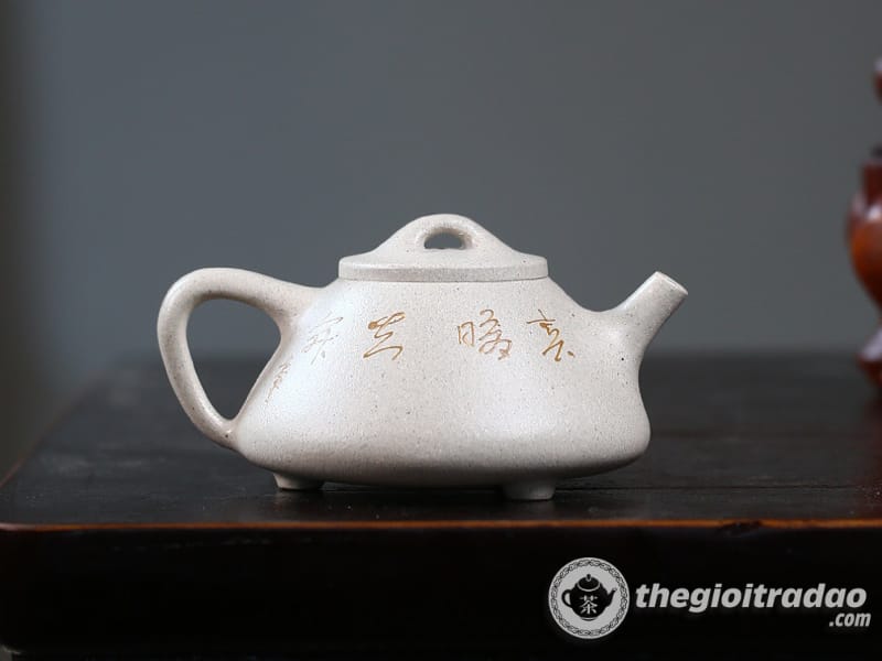 Ấm Tử Sa Thạch Biều Hoa Mẫu Đơn Bạch Ngọc Đoạn 250ml 16 am tu sa thach bieu hoa mau don bach ngoc doan 250ml--10