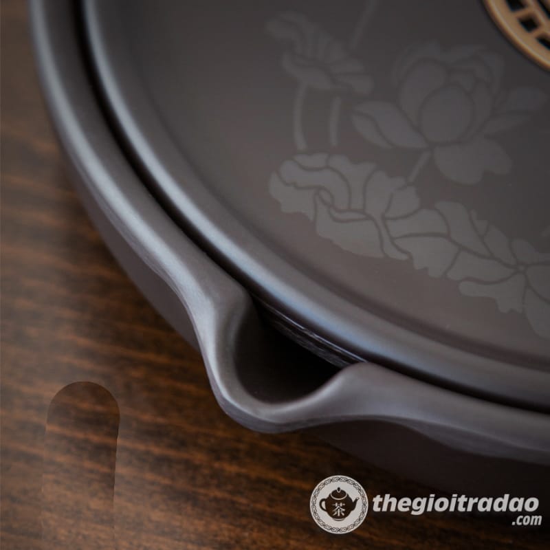 thuyen tra duong am tu sa co khoang chua nuoc-746795516-8