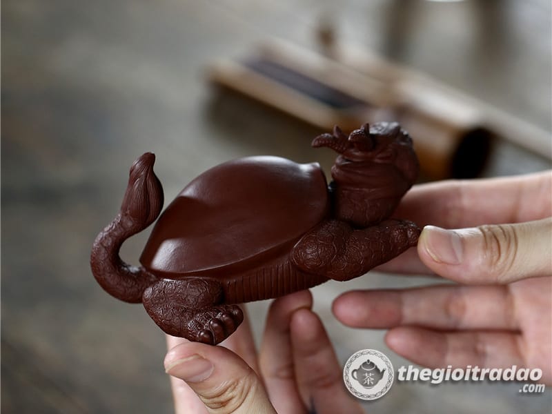 tuong long quy phong thuy, trang tri ban tra dao-1014106016-11