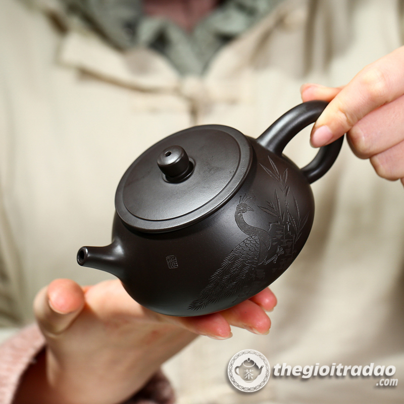 Ấm Tử Sa Thạch Biều Khổng Tước Hắc Chu Nê 220ml 21 am tu sa thach bieu khong tuoc hac chu ne 220ml--16