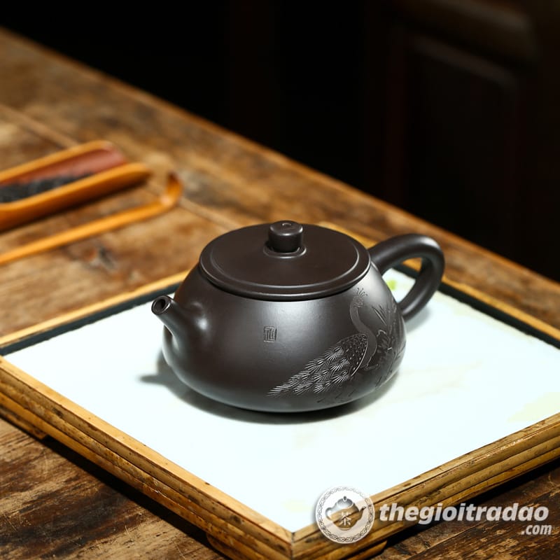 Ấm Tử Sa Thạch Biều Khổng Tước Hắc Chu Nê 220ml 12 am tu sa thach bieu khong tuoc hac chu ne 220ml--7