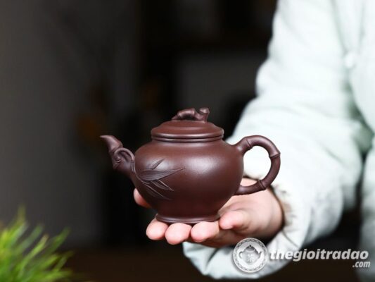 Ấm tử nê phù hợp để pha trà thiết quan âm, trà ô long và trà phổ nhĩ