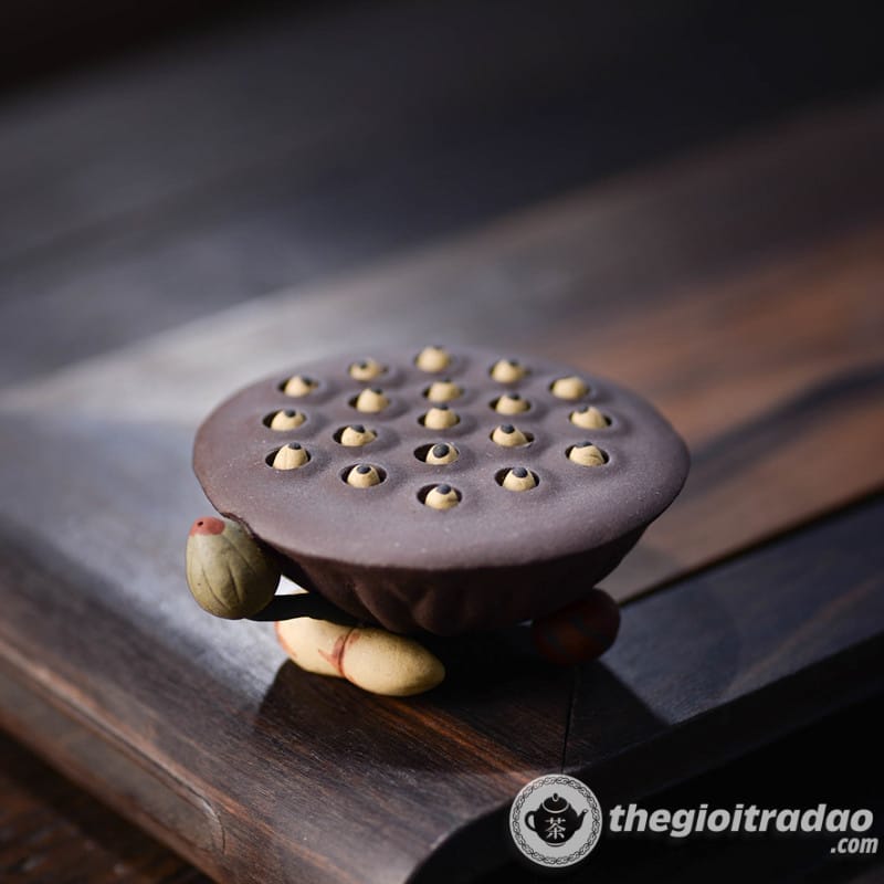 gac nap am tra dai sen, trang tri ban tra dao-1002480019