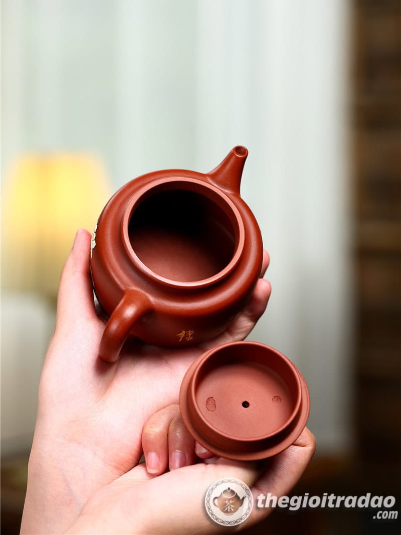 am tu sa duc chung hoa sen dai hong bao 200ml2024--14