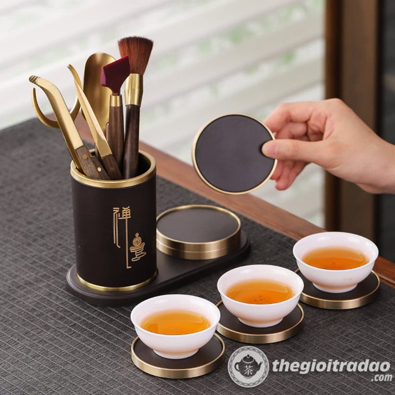 Bộ Dụng Cụ Pha Trà Kèm Lót Chén Bọc Đồng Cao Cấp 12 bo dung cu pha tra kem lot chen boc dong cao cap-9