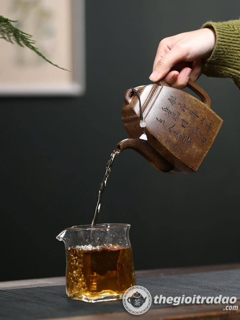 Ấm Tử Sa Tứ Phương Mãnh Hổ Trầm Hương Nê 450ml 18 am tu sa tu phuong manh ho tram huong ne 450ml-11