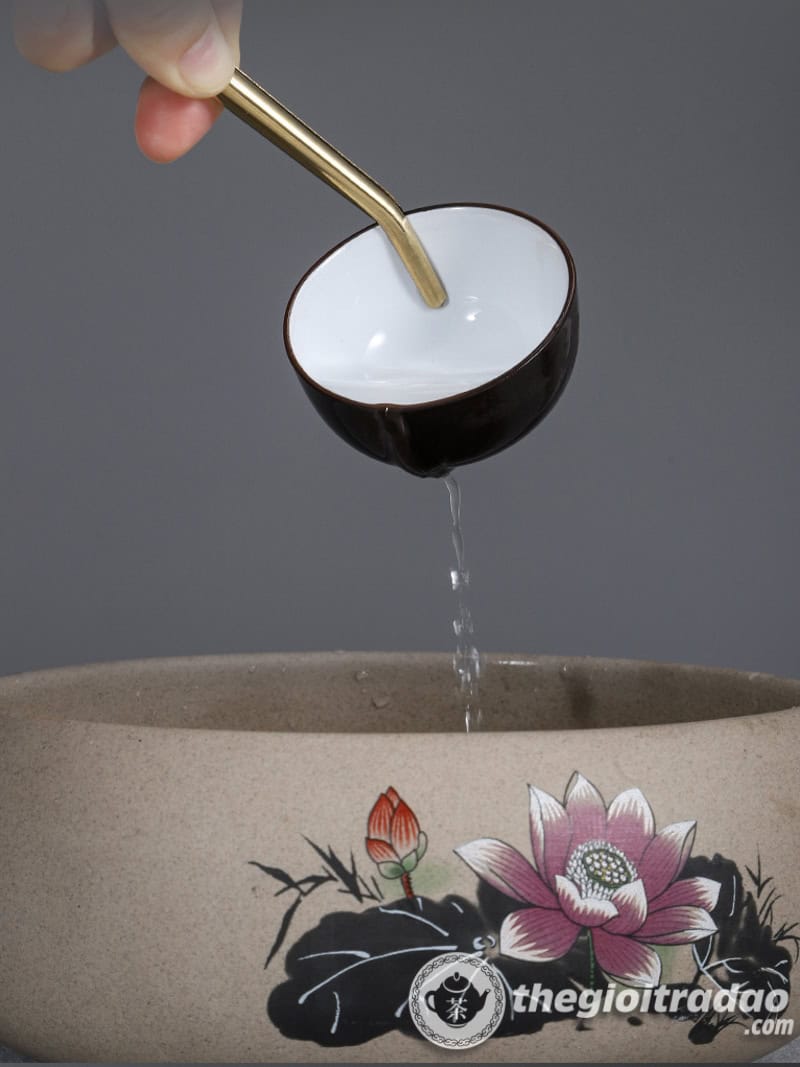 Bộ Dụng Cụ Pha Trà Bằng Gỗ Bọc Đồng Cao Cấp 17 bo dung cu pha tra bang go boc dong cao cap 16