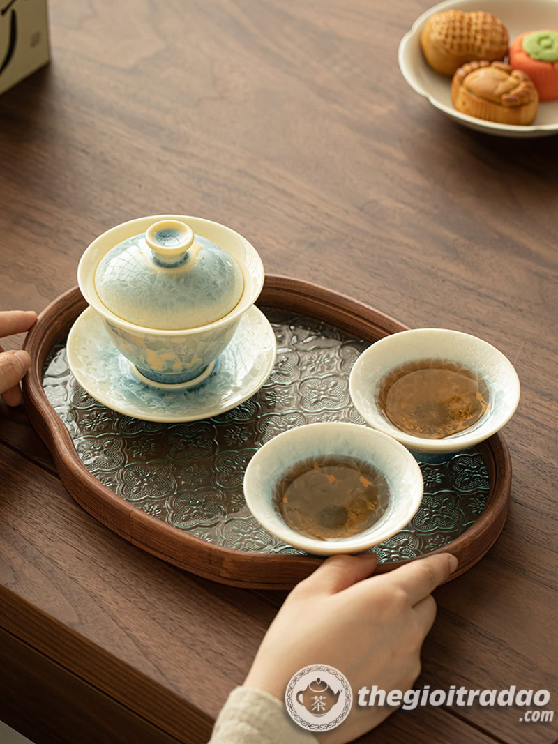 Bộ Chén Khải Băng Hoa Kết Tinh Kèm Khay Trà 17 bo chen khai dieu bien bang hoa ket tinh 150ml--13