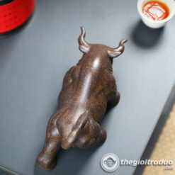 Tượng Bò Tót Tử Sa – Trang Trí Bàn Trà, Thu Hút Tài Lộc 8 Tuong bo tot tu sa phong thuy, suc manh thinh vuong but pha--10