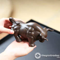 Tượng Bò Tót Tử Sa – Trang Trí Bàn Trà, Thu Hút Tài Lộc 9 Tuong bo tot tu sa phong thuy, suc manh thinh vuong but pha--11