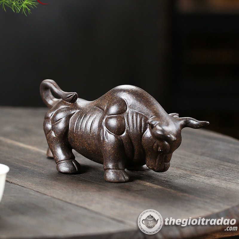 Tượng Bò Tót Tử Sa – Trang Trí Bàn Trà, Thu Hút Tài Lộc 15 Tuong bo tot tu sa phong thuy, suc manh thinh vuong but pha--9