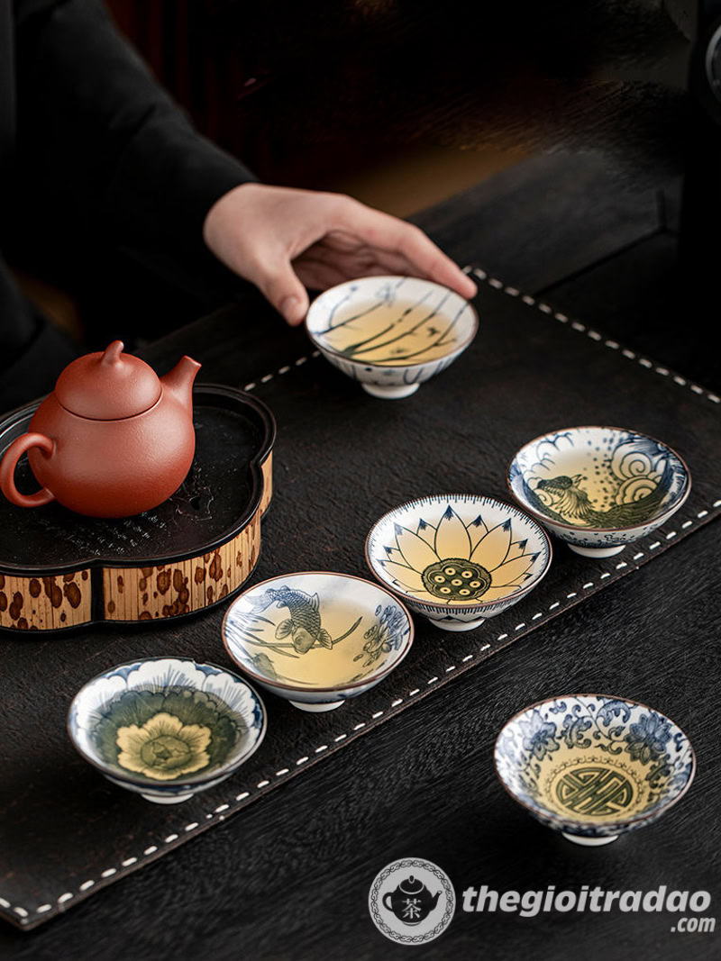 Bộ 10 Chén Trà Cảnh Đức Dáng Nón, Sứ Men Lam Cao Cấp 16 bo 10 chen uong tra su canh duc dang non--5