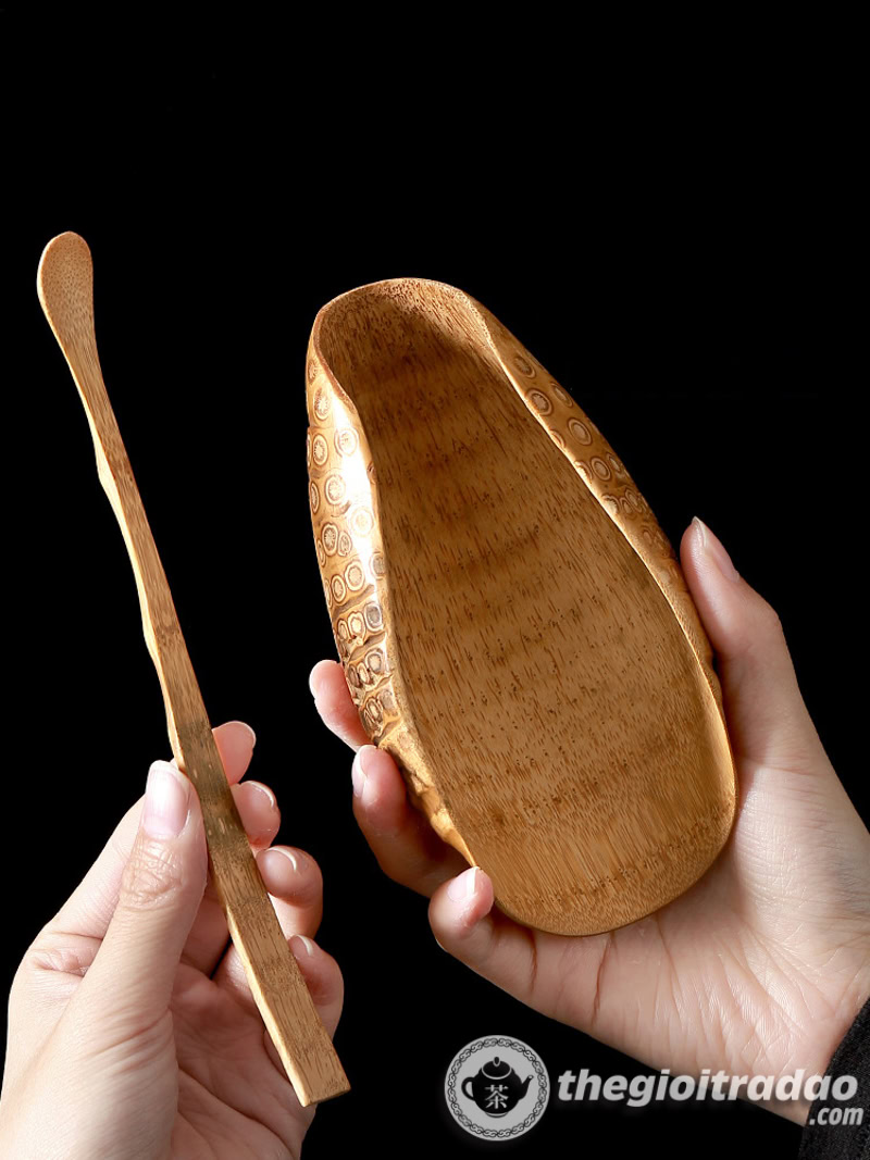 Cung nhan tra bang goc tre tu nhien, dung bay tra de cho vao am-