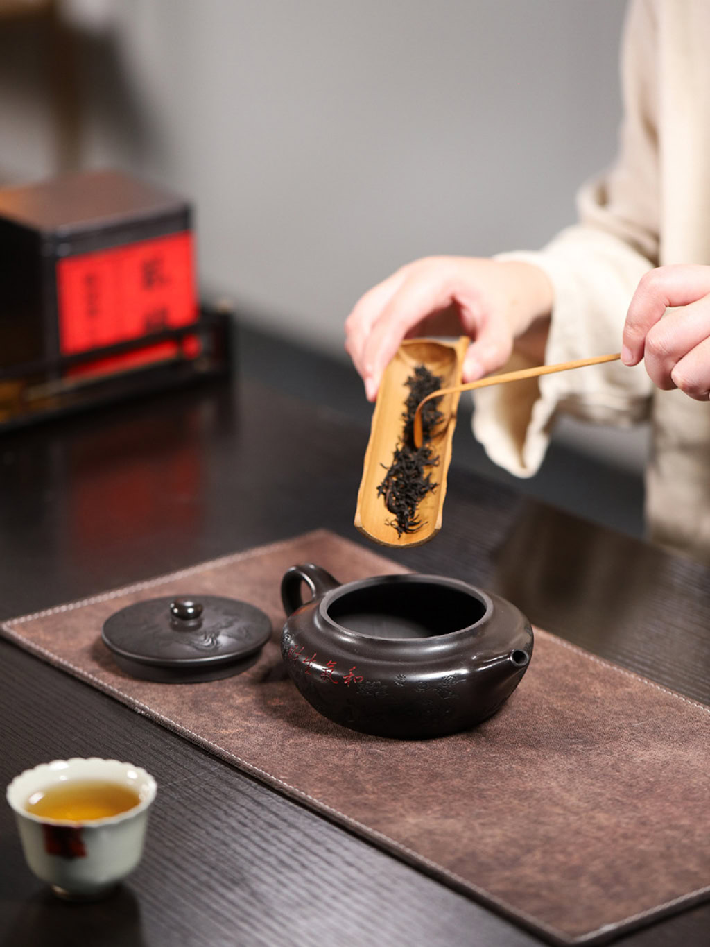 Ấm Tử Sa Biển Thần Nguyên Khoáng Thạch Hoàng 350ml--16