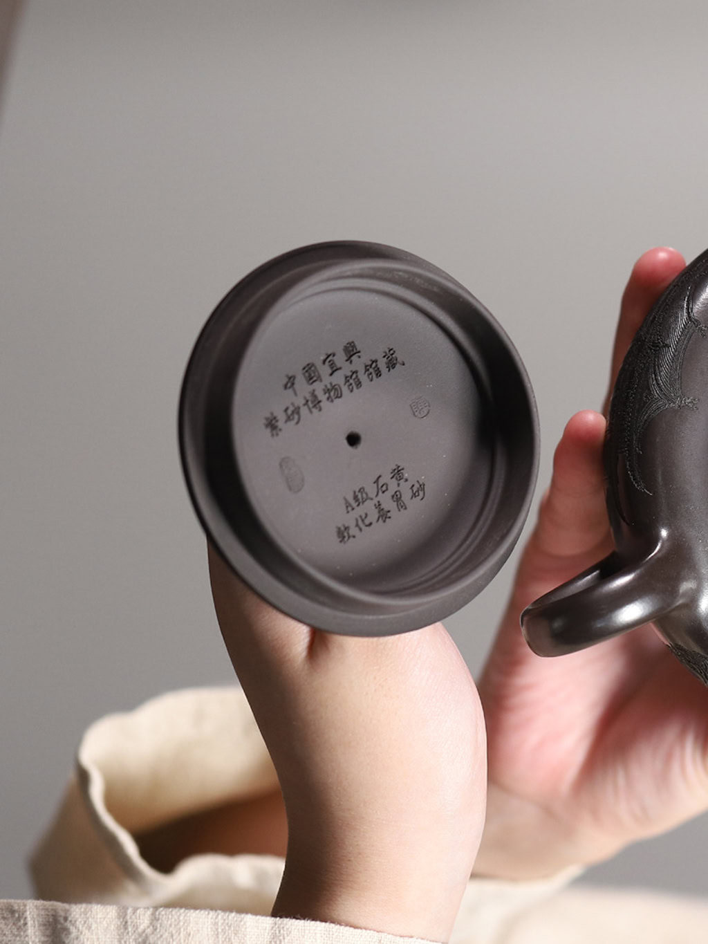 Ấm Tử Sa Biển Thần Nguyên Khoáng Thạch Hoàng 350ml--8