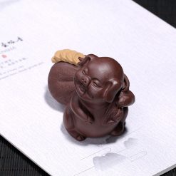 Tượng Chú Heo Tài Lộc Vác Bao Tiền Gốm Tử Sa-1993664958-3