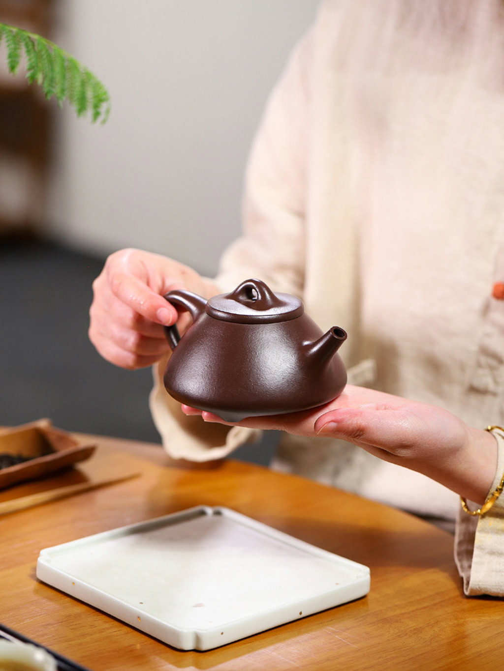 Am Tu Sa Thach Bieu Tu Da Tu Ne 240ml 16