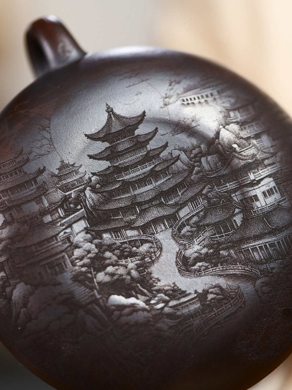 Am Tu Sa Van Lu Thiet Huyet Hong Sa 260ml 18