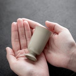 Chén Ngửi Hương Chân Cao – Men Tro Trắng Ngà, Dáng Thuôn Giữ Hương 40ml - Ảnh 3