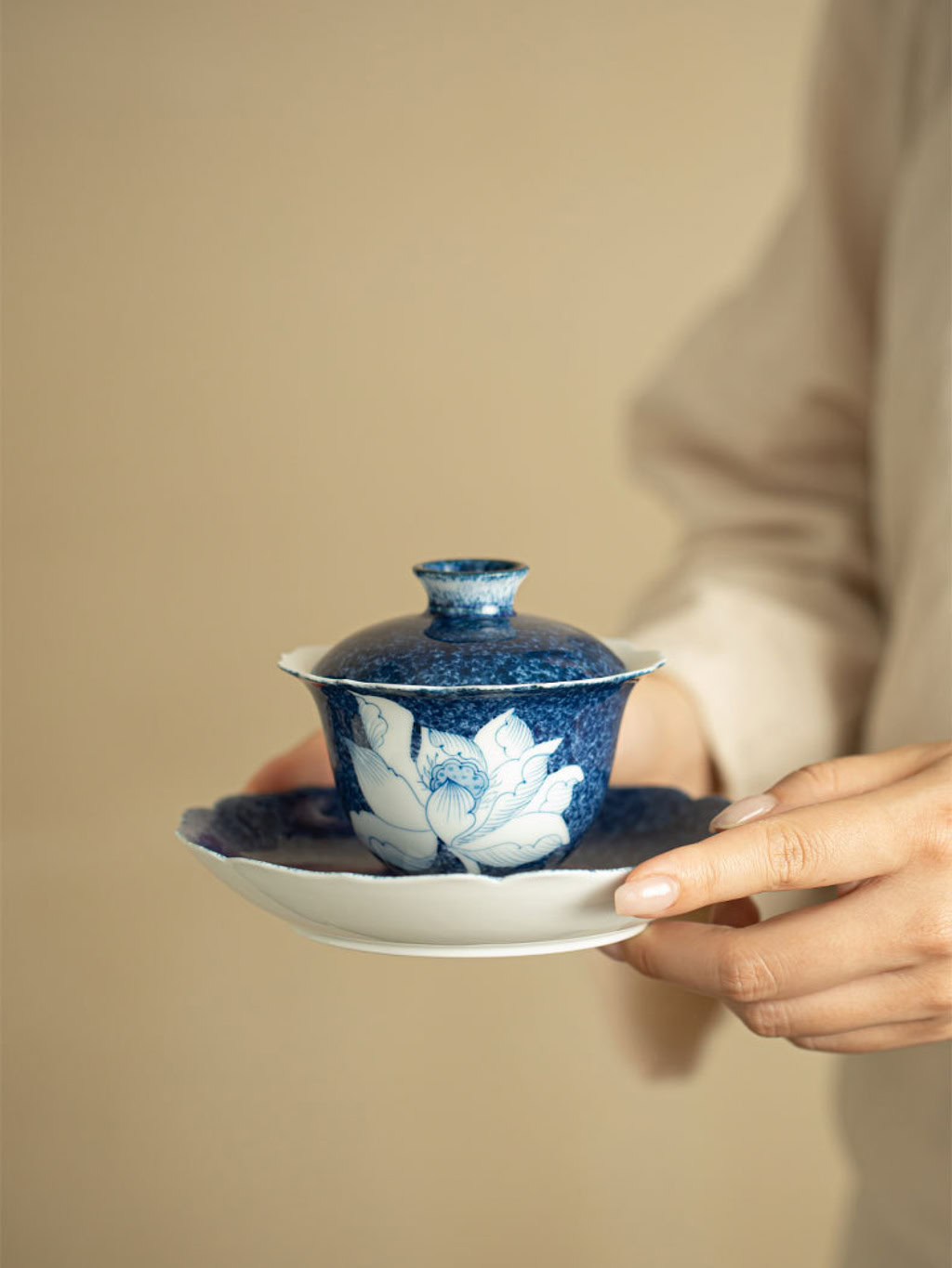 Bộ Chén Khải Sứ Cảnh Đức Vẽ Tay Hoa Sen Trắng 135ml 12 Bo Chen Khai Su Canh Duc Ve Tay Hoa Sen Trang 135ml 07